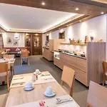 Sarazena Hotel 3*