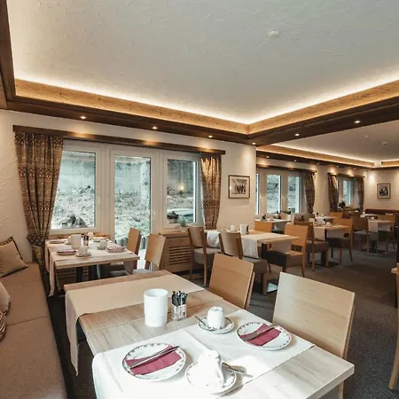 Sarazena 3* Церматт