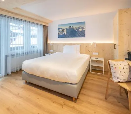 Hotel Sarazena 3*
