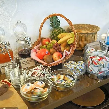 Sarazena Готель 3*