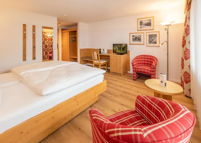 サラズィナ ホテル