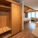 莎拉赛娜酒店 酒店 3*
